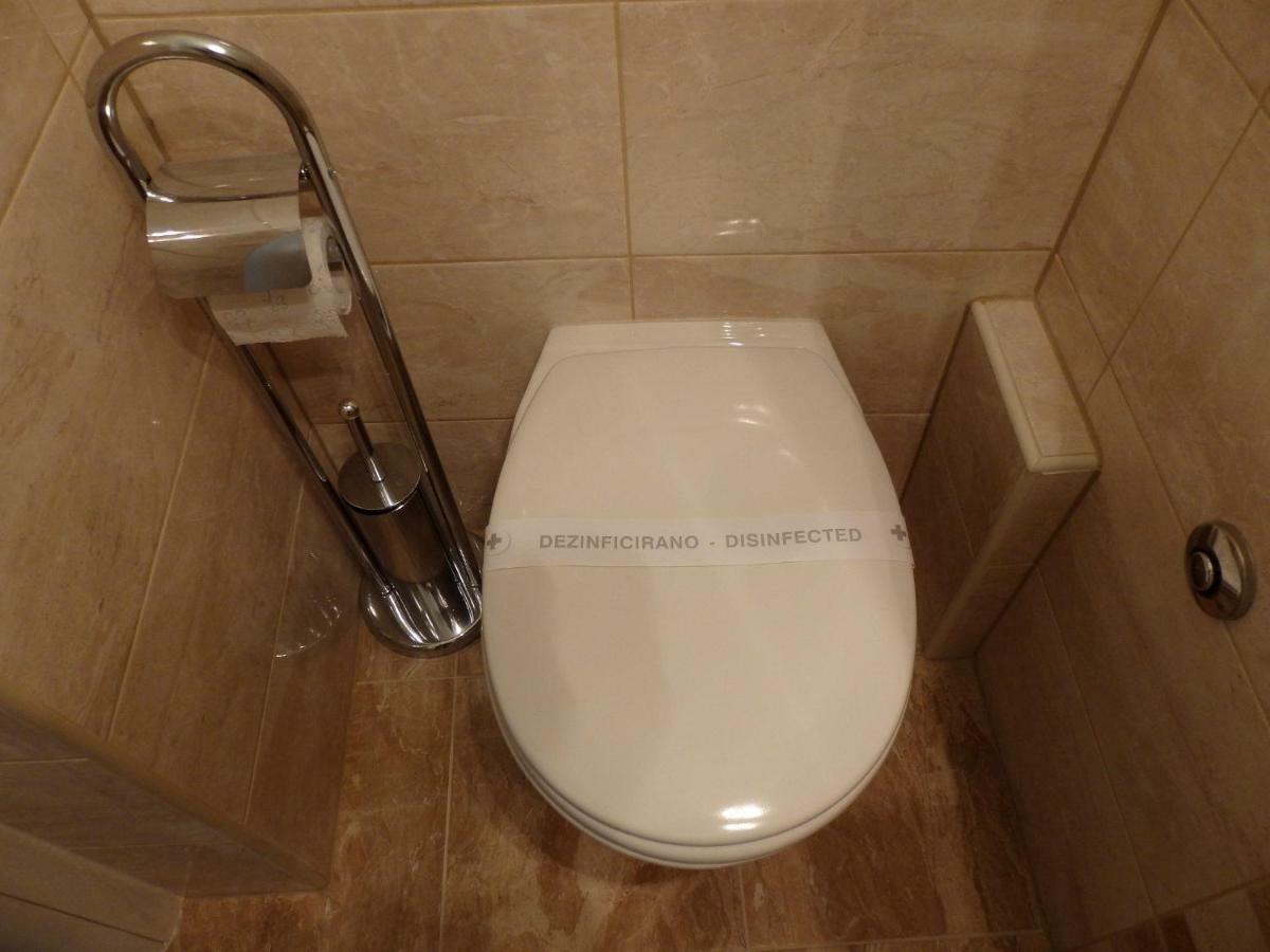 Guesthouse Torga 维斯 外观 照片